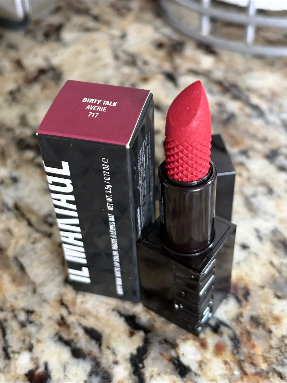 ⚡️❄️Il Makiage Averie Dirty Talk Lipstick